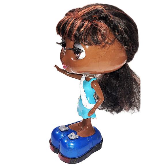 9" Vintage 1999 "TIA" Interactive Talking Diva Starz Doll W/Dog, Outfits & More - Picture 6 of 11